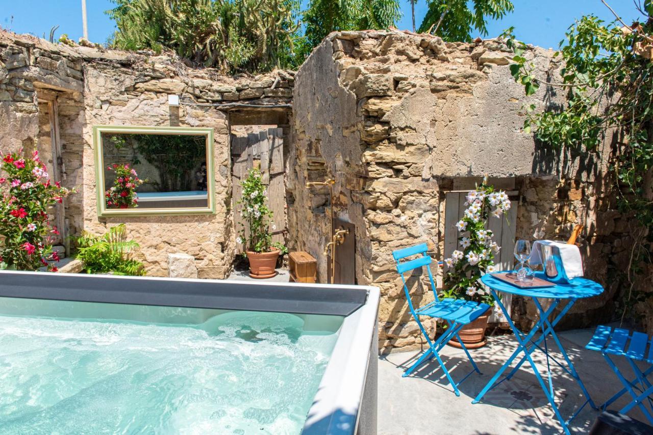 Albergo Rurale Casa Fois Valledoria  Exterior photo